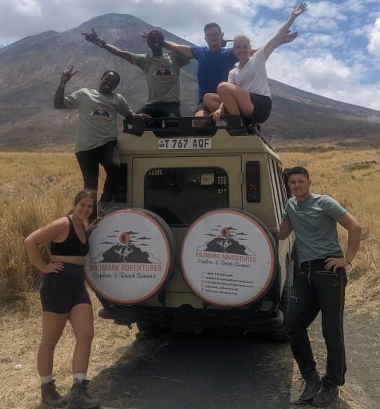 9-Day Ol Doinyo Lengai, Safari & Zanzibar Adventure